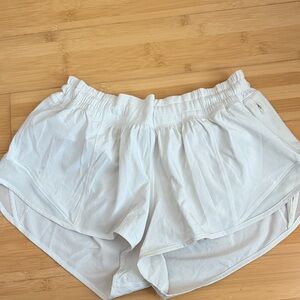 Lululemon White Hotty Hot shorts